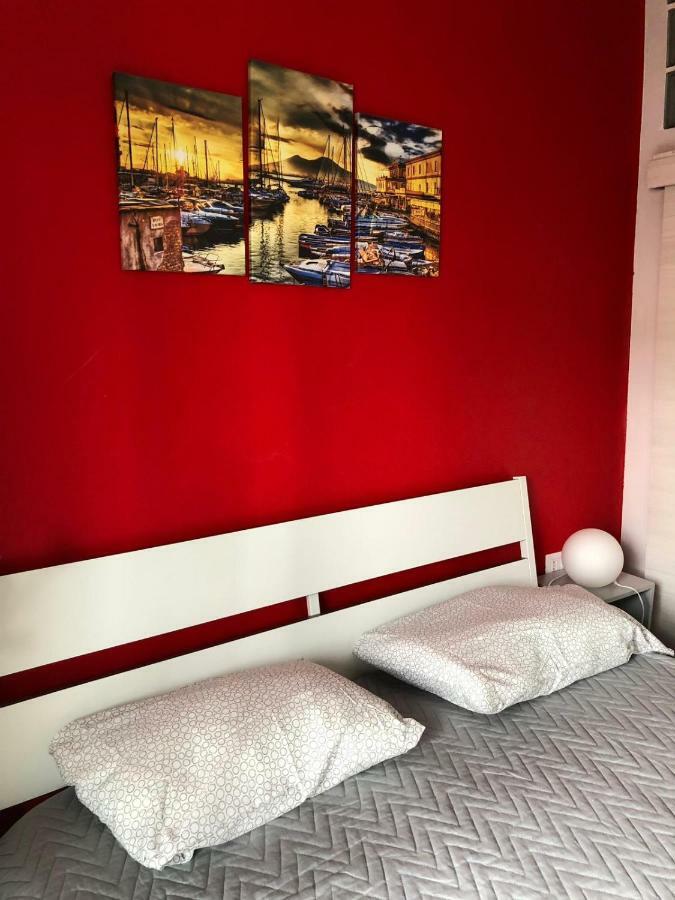 EasyhomeinNapels Buitenkant foto